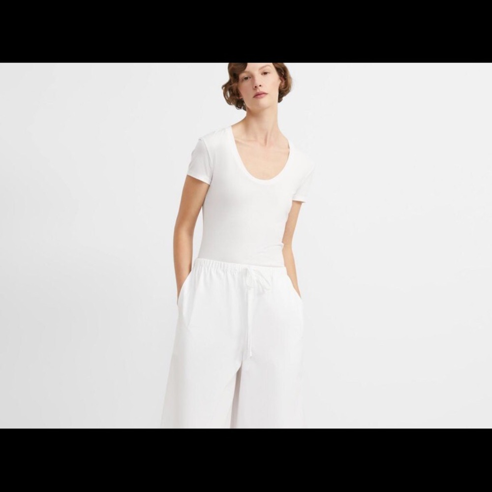 A.L.I.K.E. white crew neck T-shirt never worn. - Picture 3 of 4